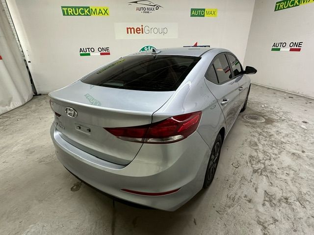 2017 Hyundai Elantra SE 6AT
