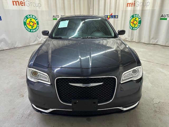 2017 Chrysler 300 Limited AWD