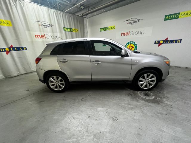 2014 Mitsubishi Outlander Sport ES 2WD