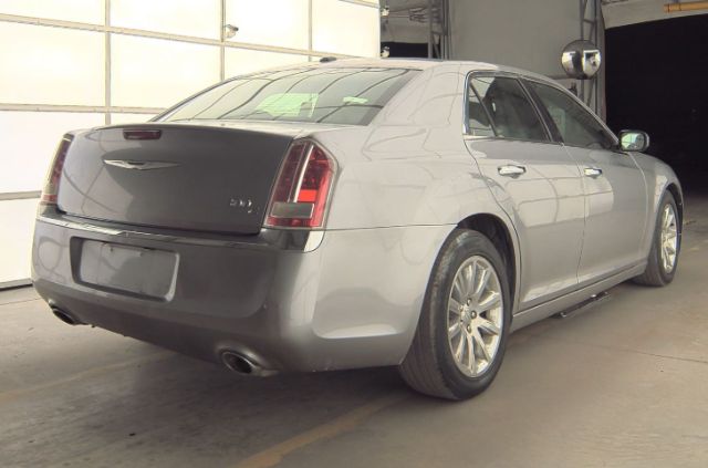 2013 Chrysler 300C 2WD V6 4D SEDAN C