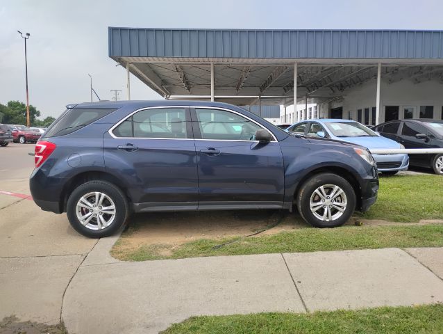2017 Chevrolet Equinox LS 2WD