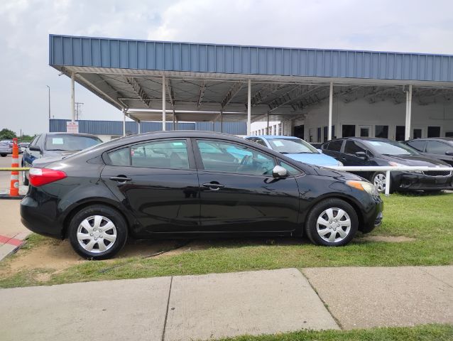 2016 Kia Forte LX w/Popular Package