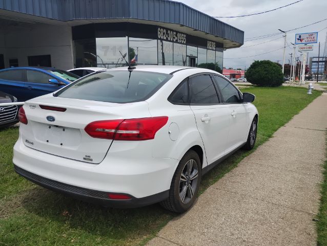 2017 Ford Focus SE