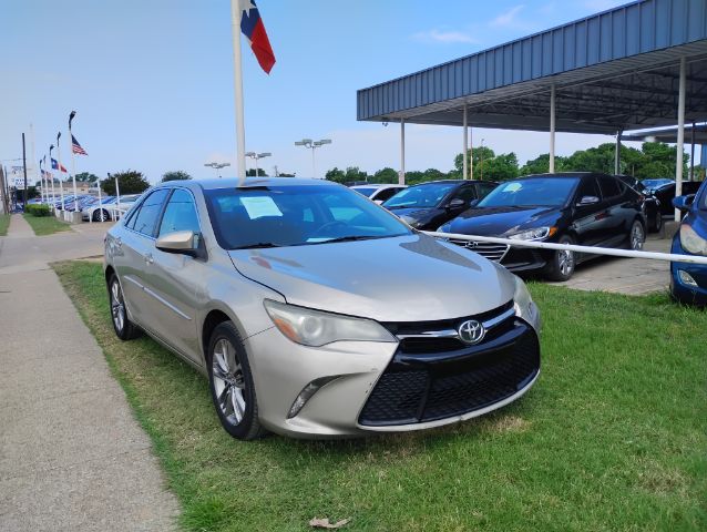 2015 Toyota Camry SE