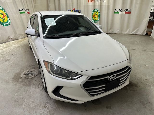 2017 Hyundai Elantra SE 6AT
