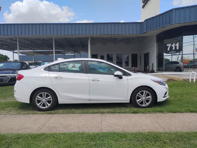 2016 Chevrolet Cruze LT Auto