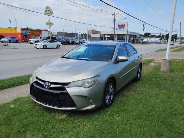 2015 Toyota Camry SE