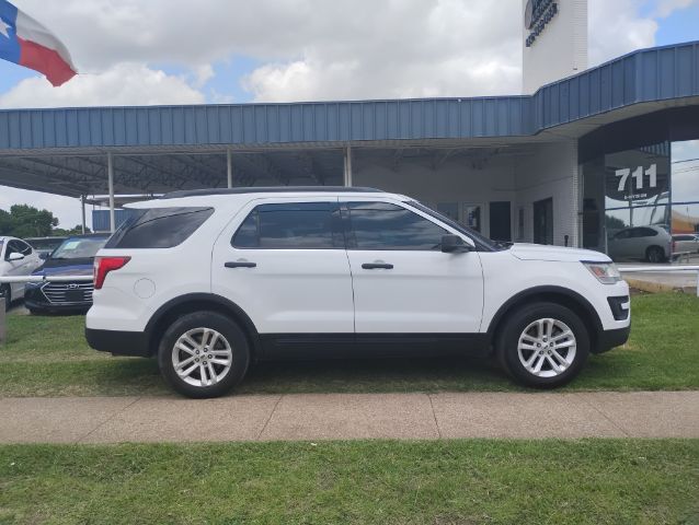 2016 Ford Explorer BASE