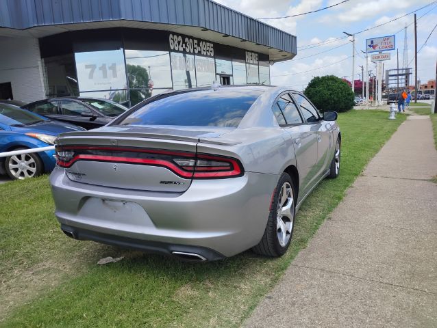 2015 Dodge Charger SXT