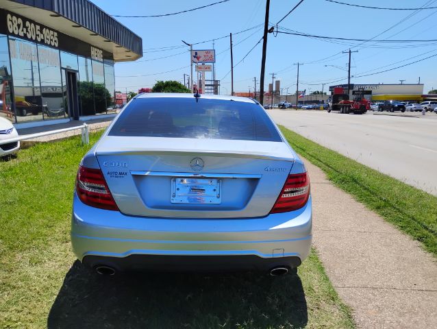 2013 Mercedes-Benz C-Class C300 4MATIC Sport Sedan