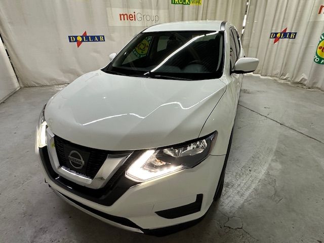 2017 NISSAN ROGUE S
