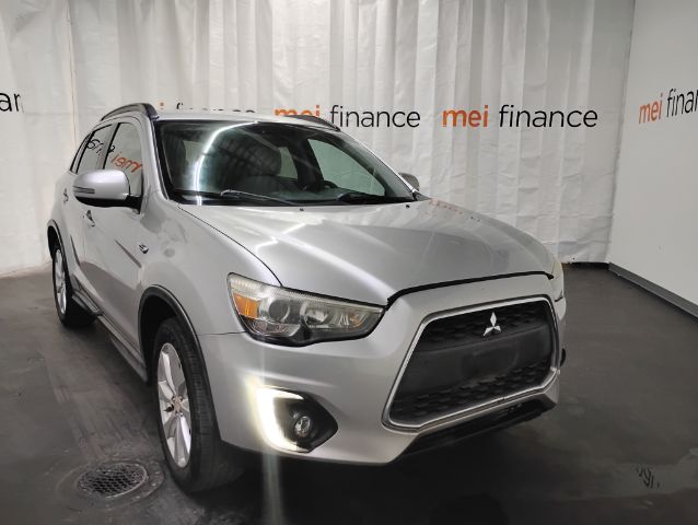 2015 Mitsubishi Outlander Sport SE 2WD