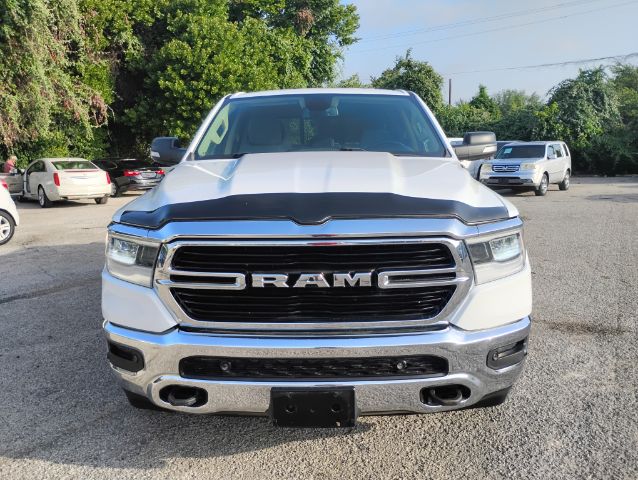 2019 RAM 1500 BIG HORN Crew Cab 4WD