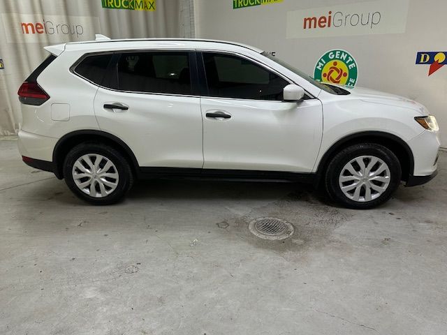 2017 NISSAN ROGUE S