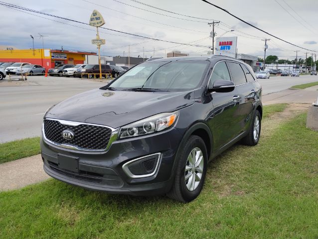 2017 Kia Sorento 2.4L LX