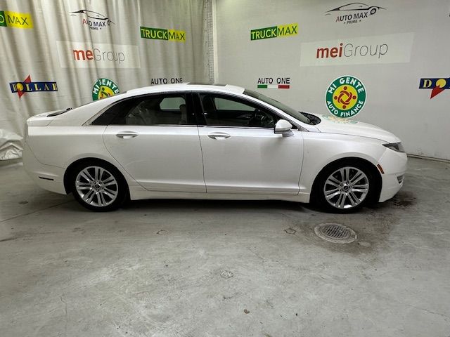 2016 Lincoln MKZ FWD