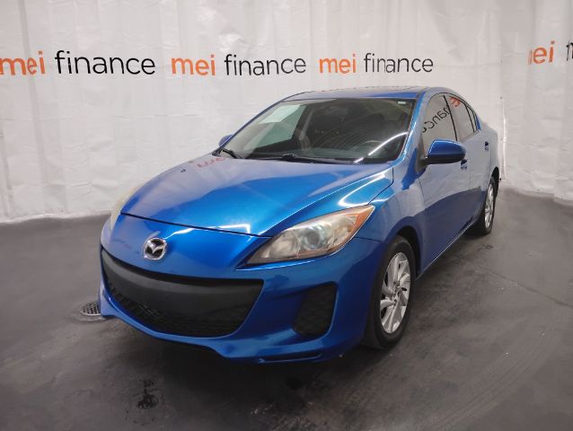 2012 Mazda MAZDA3 i Touring 4-Door