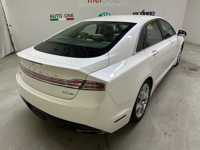 2016 Lincoln MKZ FWD