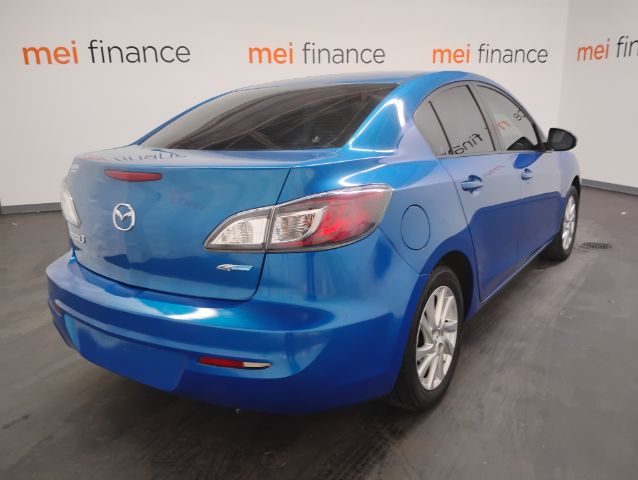 2012 Mazda MAZDA3 i Touring 4-Door