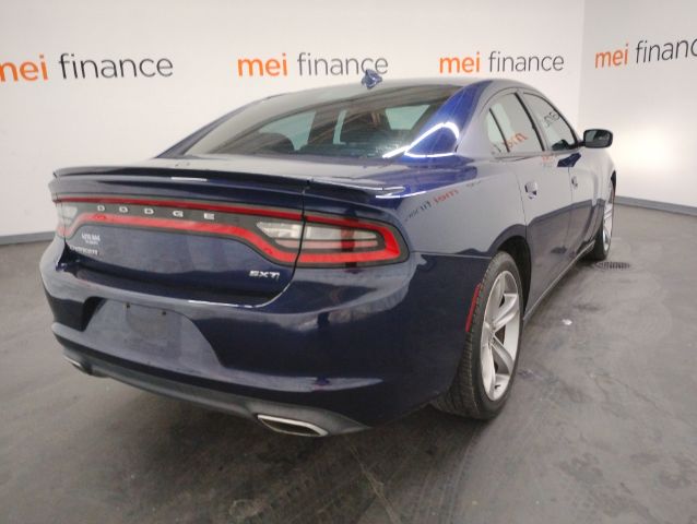 2015 Dodge Charger SXT