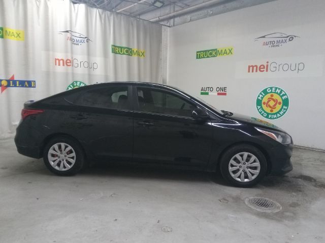 2020 Hyundai Accent SE