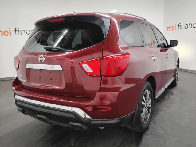 2017 Nissan Pathfinder S 2WD