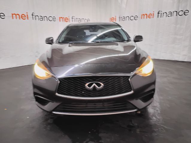 2017 Infiniti QX30 Base