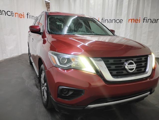 2017 Nissan Pathfinder S 2WD