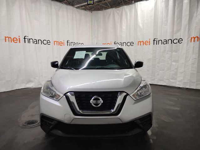 2019 Nissan Kicks S