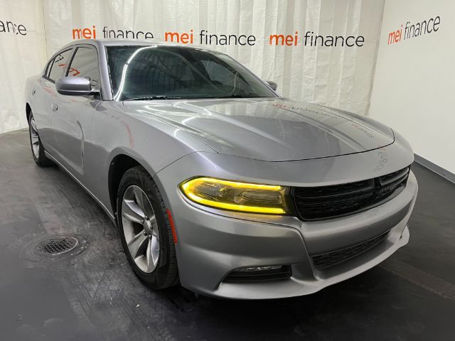 2017 Dodge Charger SXT RWD