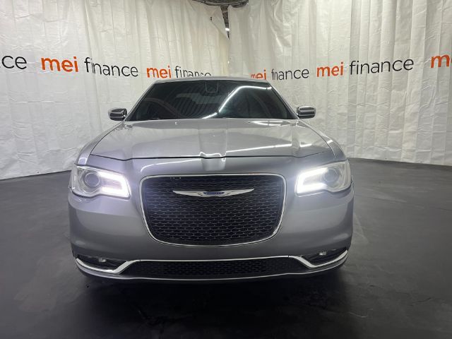 2016 Chrysler 300C AWD