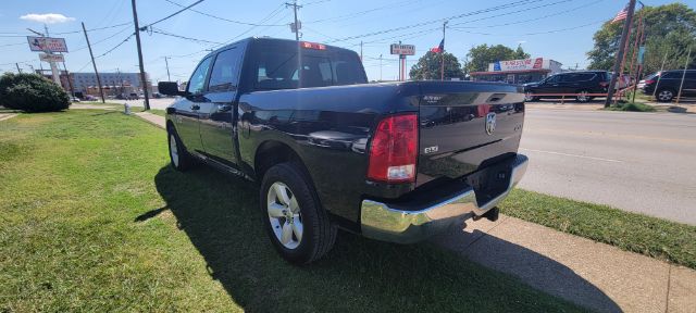 2017 RAM 1500 SLT Crew Cab 4WD