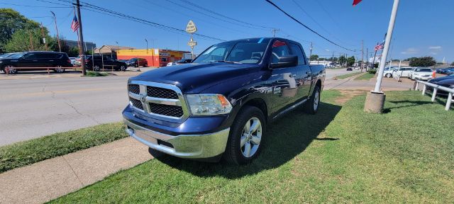 2017 RAM 1500 SLT Crew Cab 4WD
