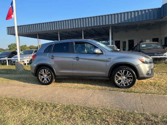 2018 Mitsubishi Outlander Sport 2.0 LE