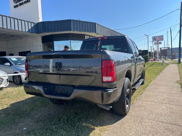 2018 RAM 1500 CLASSIC EXPRESS Quad Cab 4WD