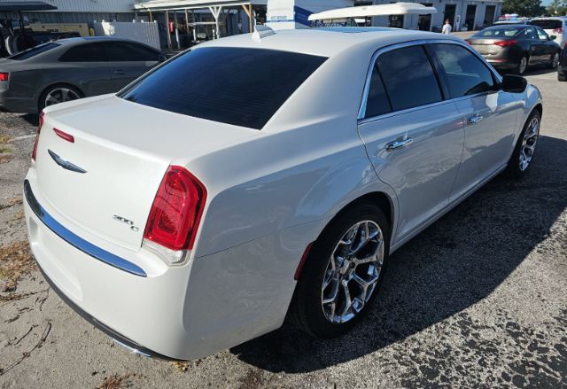 2016 Chrysler 300C 2WD V6 4D SEDAN