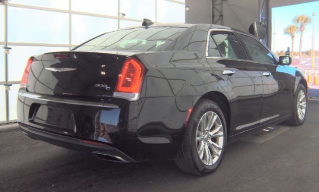 2016 Chrysler 300C 2WD V6 4D SEDAN
