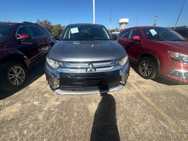 2016 Mitsubishi Outlander ES 2WD