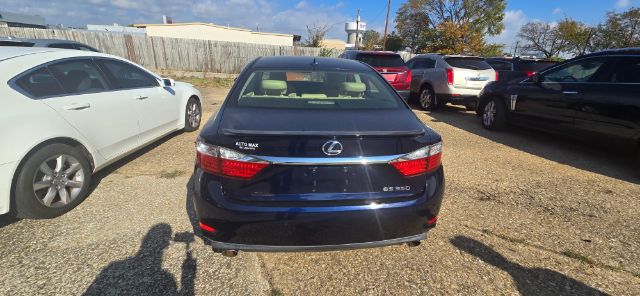 2013 Lexus ES 350 4D SEDAN