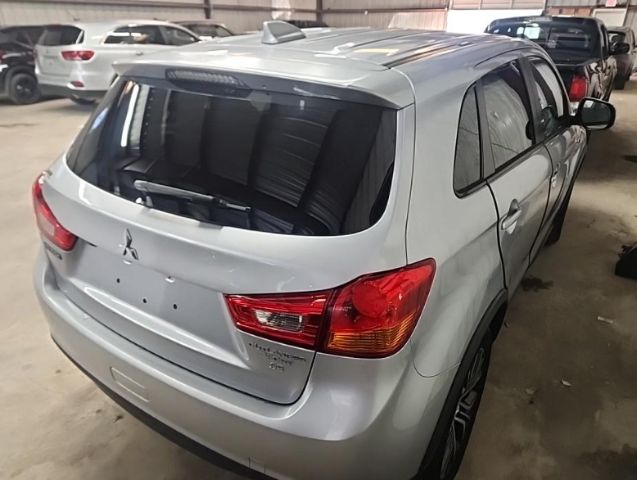 2017 Mitsubishi Outlander Sport 2.4 SE