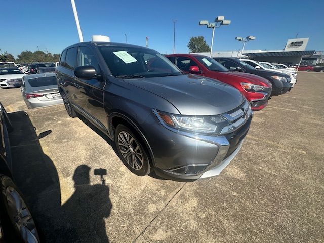 2016 Mitsubishi Outlander ES 2WD