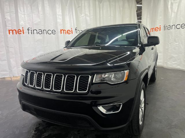 2017 Jeep Grand Cherokee Laredo 4x2