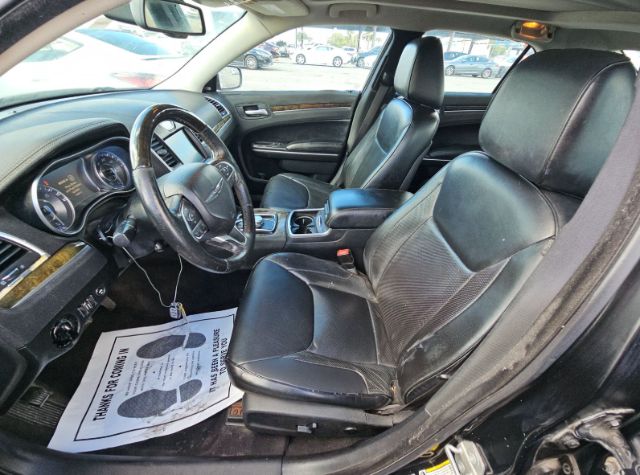 2016 Chrysler 300C 2WD V6 4D SEDAN