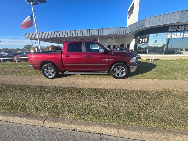 2017 RAM 1500 BIG HORN Crew Cab 4WD