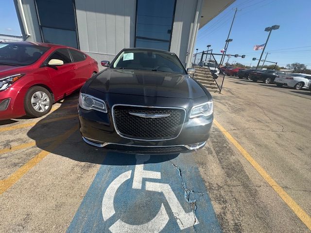 2018 Chrysler 300 Limited AWD