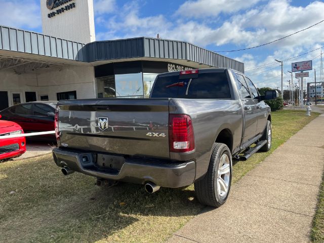 2016 RAM 1500 Sport Crew Cab LWB 4
