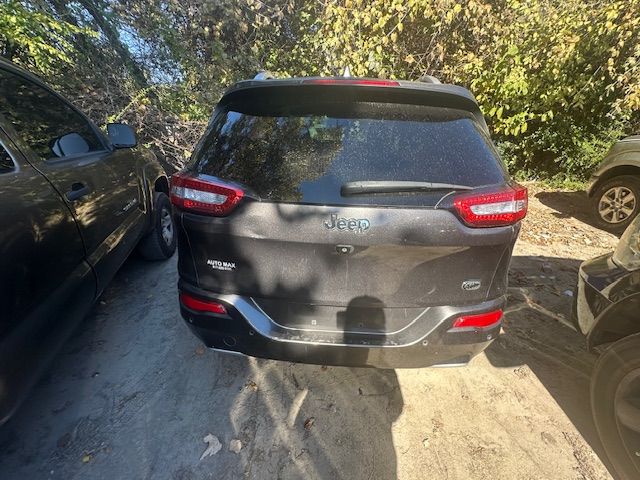 2018 Jeep Cherokee Overland FWD