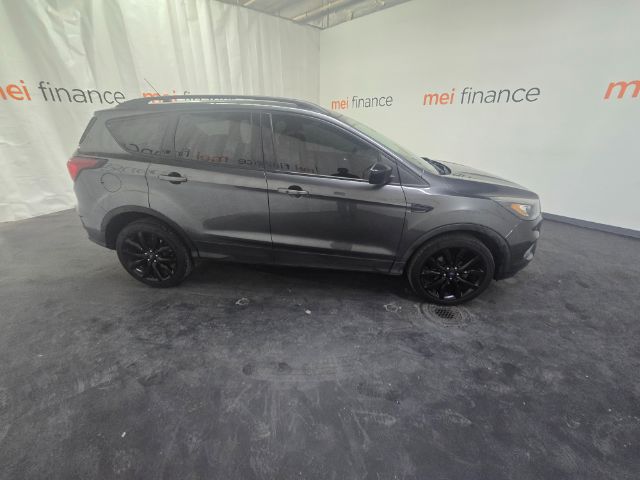 2019 Ford Escape SE FWD