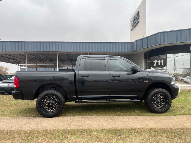 2018 RAM 1500 CLASSIC EXPRESS Quad Cab 4WD