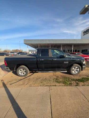 2016 RAM 1500 4WD V6 QUAD CAB 3.6L SLT